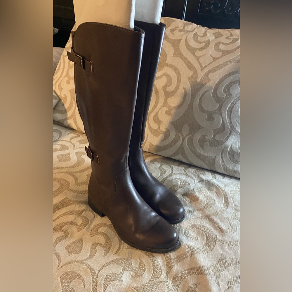 New Naturalizer Elegant Brown Knee-High Leather Boots